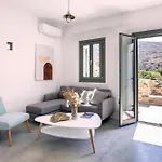 Tinos Treasures * Istérnia