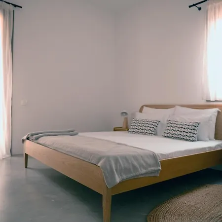 Tinos Treasures Isternia (Tinos)